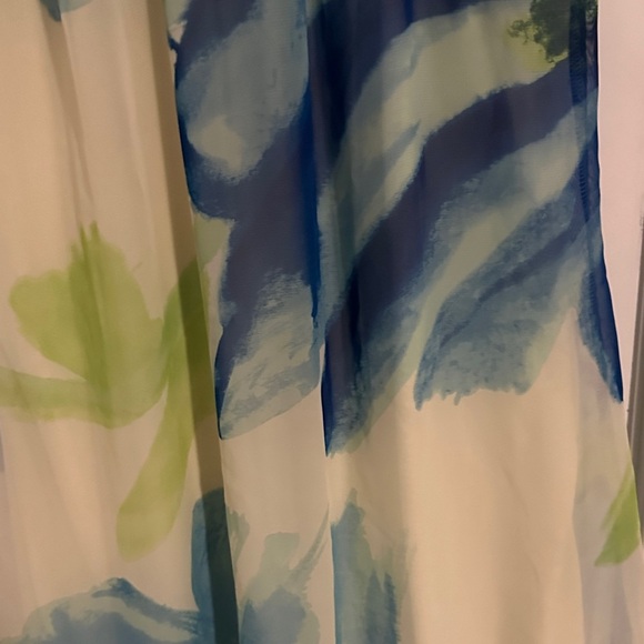 NWOT Jonathan Martin Sleeveless Floral Dress with Blue and Green Pattern - Picture 1 of 2